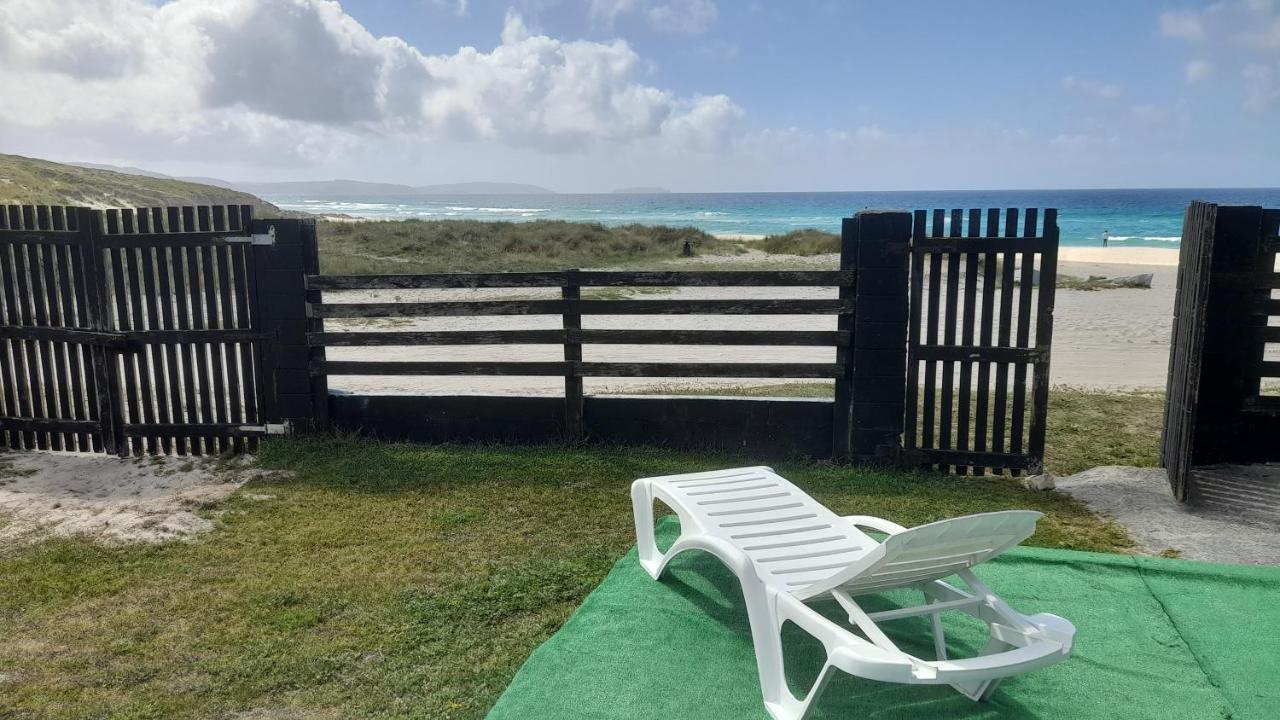 Coruna Backpackers Hostel การ์บาโญ ภายนอก รูปภาพ